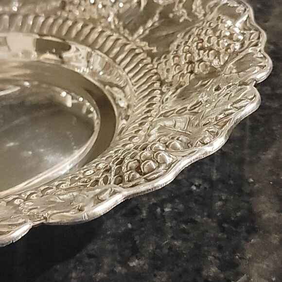 William Adams SPAIN Vintage Fine Silverplate 11.25" Repousse Bowl Rococo Revival - Picture 6 of 11